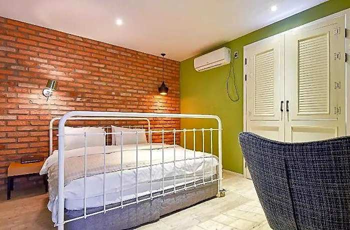 Hotel 25 2 2*