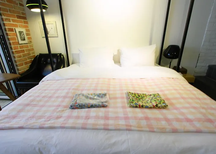 Hotel 25 2 2*