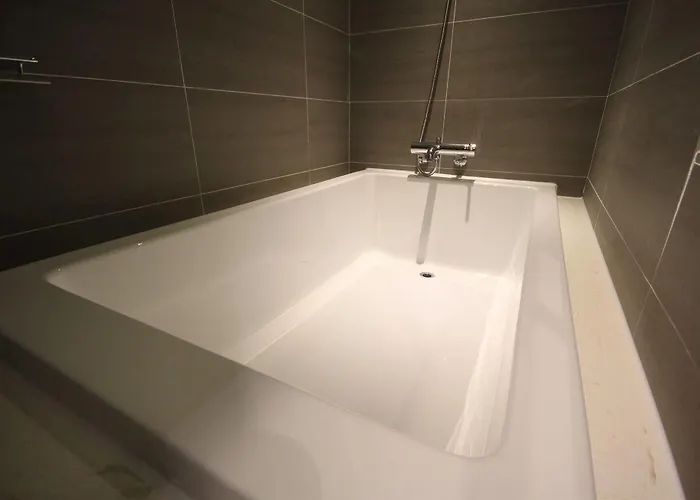 25 2 Hotel Busan